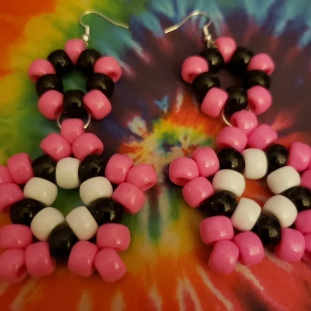 Handmade Pink White Black Kandi Star Dangle Earrings